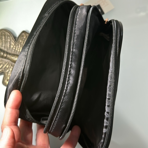 New 10 pc make up bundle with cosmetic case - Picture 3 of 13